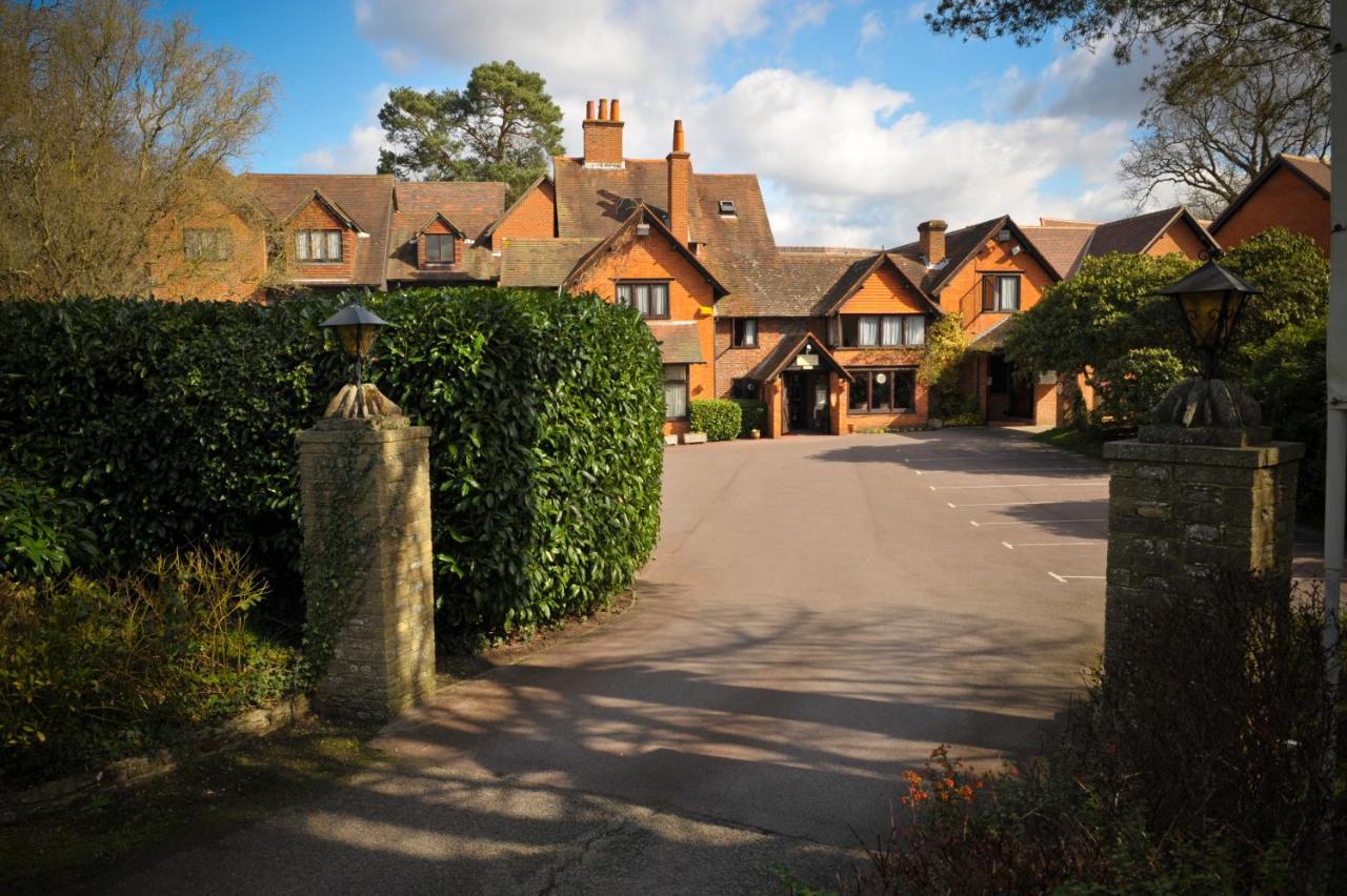 The Casa Hotel, Sure Hotel Collection By Best Western Yateley Bagian luar foto