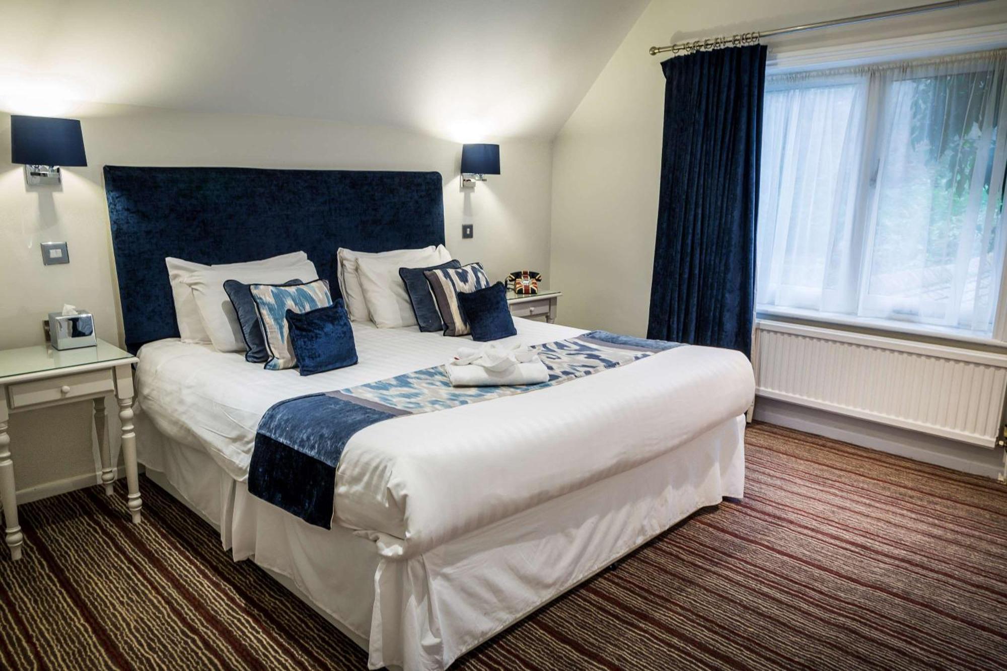 The Casa Hotel, Sure Hotel Collection By Best Western Yateley Bagian luar foto